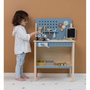 A22---little dutch---LD7079WORKBENCH_4_P.JPG