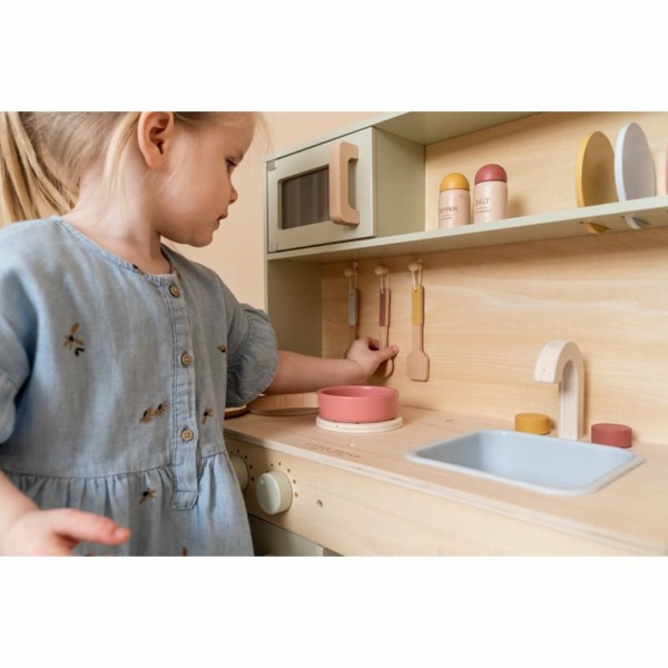 CUCINA IN LEGNO