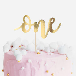 Cake topper One