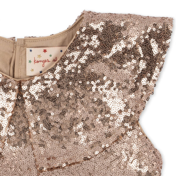 Abito in paillettes scintillante