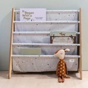 C 3 Sprouts IRKTCTERRAZZO GRIGIO 2 P.JPG Libreria frontale Montessoriana – Terrazzo