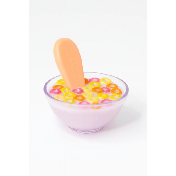 Ciotola yogurt e cereali