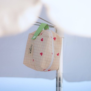 C Alisea BEAUTY POCKETCANDY LOVE 1 P.JPG Beauty Pocket