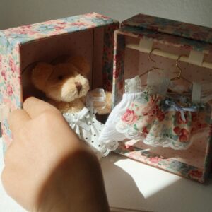 C Konges Slojd KS105106MULTI 6 P.JPG Piccolo orso Guardaroba
