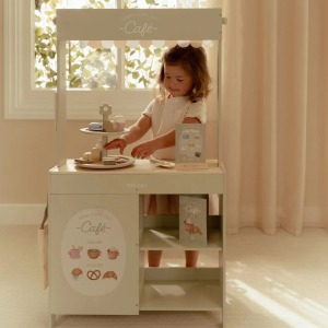 Etagere con dolcetti in legno