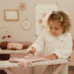 C Little Dutch LD2523IRONING 2 P.JPG Asse da stiro in legno