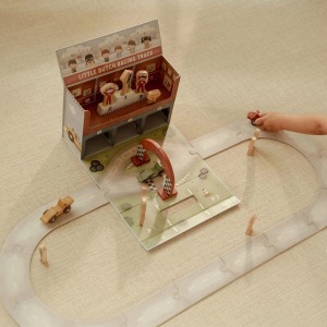 C Little Dutch LD2524RACETRACK 4 P.JPG Pista da corsa in legno in valigetta