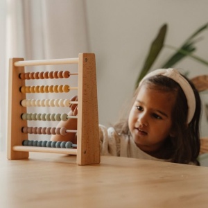C---little dutch---LD7103ABACUS_5_P.JPG
