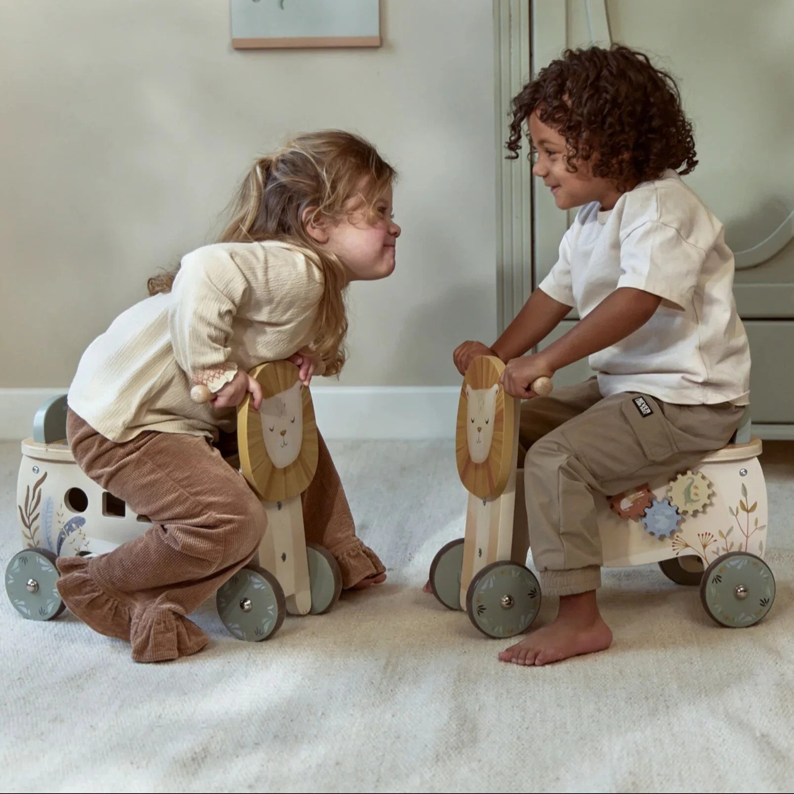 C---little dutch---LD7481LEONE_5_P.JPG Balance Bike Leone Safari Friends