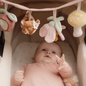 C Little Dutch LD9011GARDEN 2 P.JPG Catena giochi per passeggino – Fairy Garden