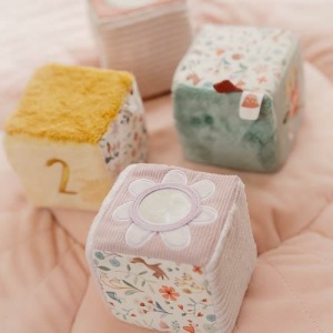 Set di cubi morbidi attività – Fairy Garden