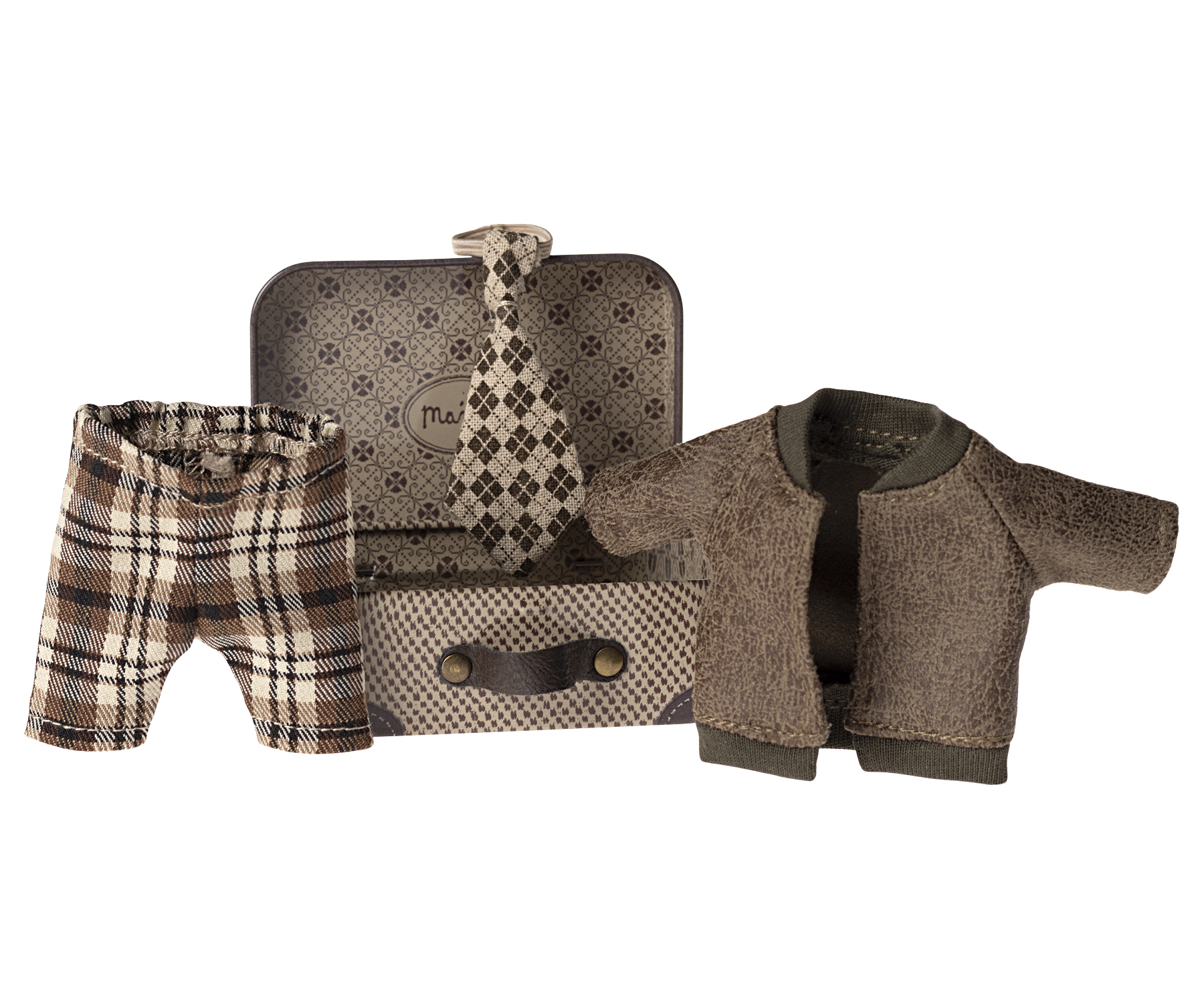 Giacca, pantaloni e cravatta in valigia – Grandpa mouse