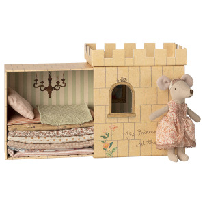 La principessa sul pisello, Topo Sorella maggiore
