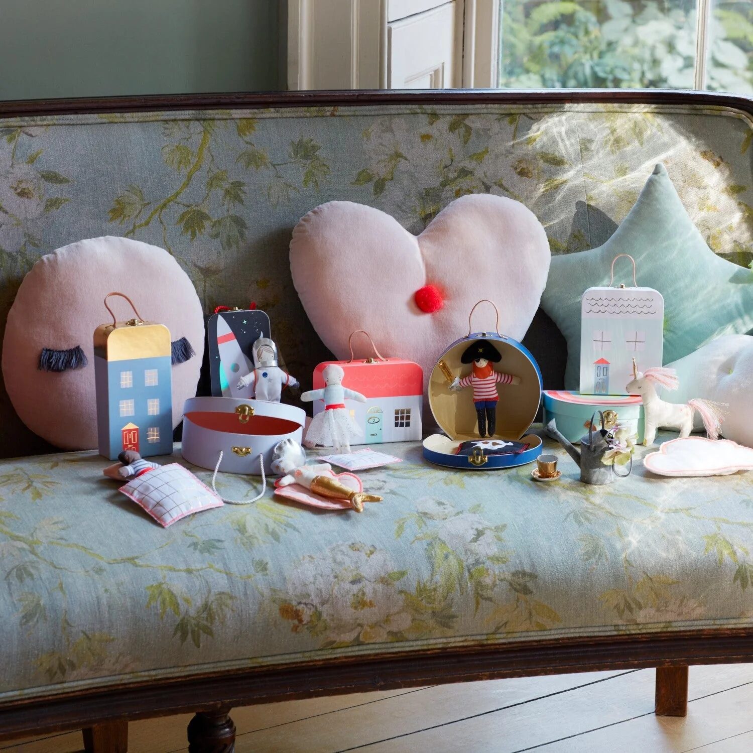 Lila Mini Valigia con Bambola