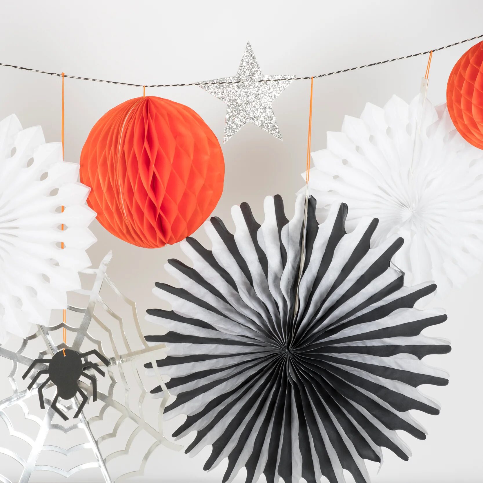 Ghirlanda halloween Honeycomb Shapes