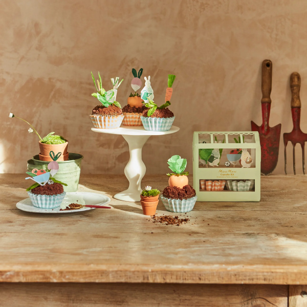 Cupcake Kit Bunny Greenhouse