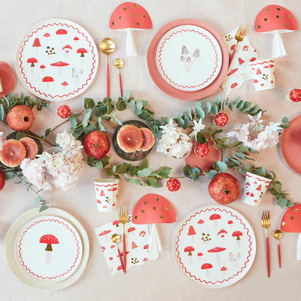 Piatti piccoli Merry Mushroom