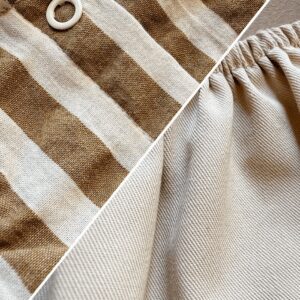 Top a righe e gonna in gabardine beige