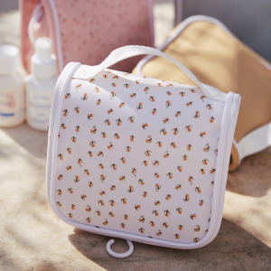 C---olli ella---YA WASH BAGLEAFED MUSHROOM_4_P.JPG See-Ya Wash Bag