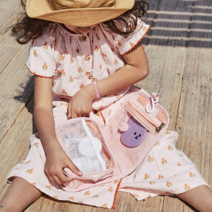 C---olli ella---YA WASH BAGPINK DAISIES_4_P.JPG See-Ya Wash Bag