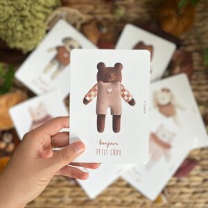 C Papier Poetic DOUDOU ORSOCARD 1 P.JPG Cartolina di auguri “Doudou Orso”