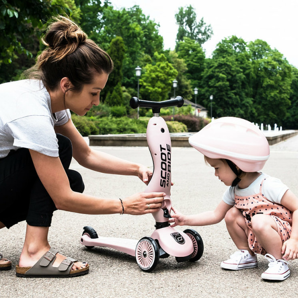 C---scoot and ride---S96270_4_P.JPG